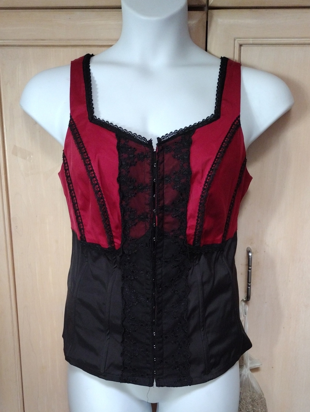 Y2K Vintage Tripp nyc Gothic Deep Red and Black Lace Corset Top